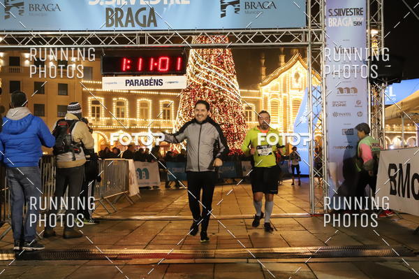 Buy your photos of the eventSao Silvestre Braga on Fotop