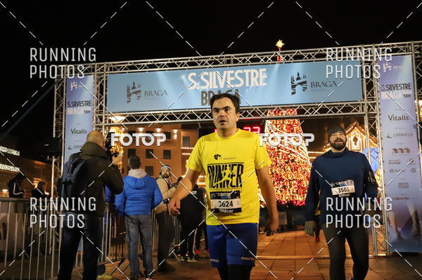 Buy your photos of the eventSao Silvestre Braga on Fotop