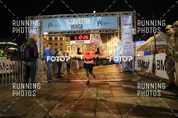 Buy your photos of the eventSao Silvestre Braga on Fotop