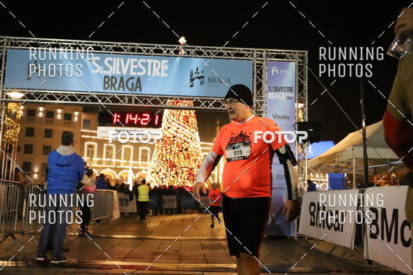 Buy your photos of the eventSao Silvestre Braga on Fotop