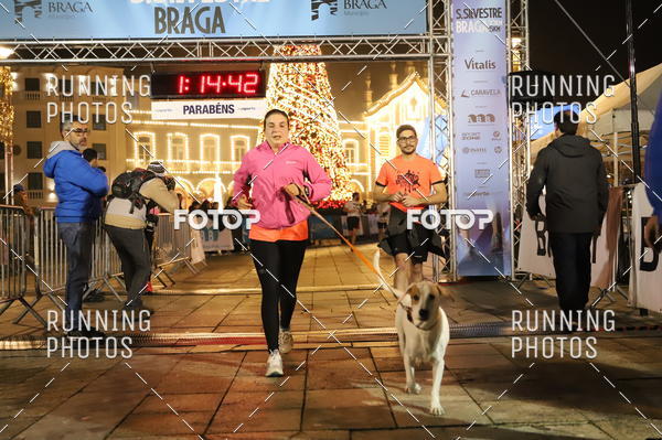 Buy your photos of the eventSao Silvestre Braga on Fotop