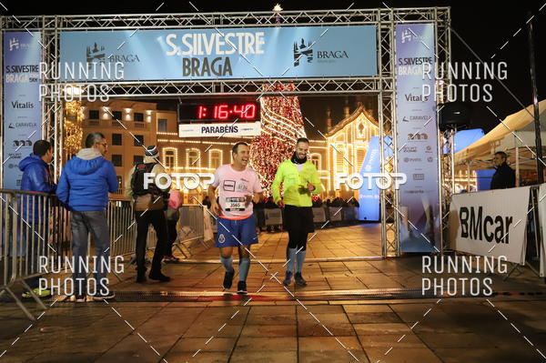 Buy your photos of the eventSao Silvestre Braga on Fotop