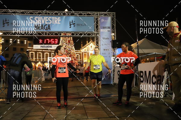 Buy your photos of the eventSao Silvestre Braga on Fotop