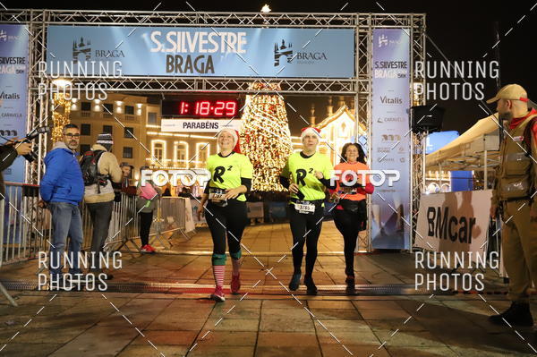 Buy your photos of the eventSao Silvestre Braga on Fotop