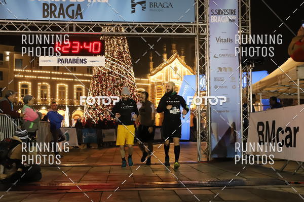 Buy your photos of the eventSao Silvestre Braga on Fotop