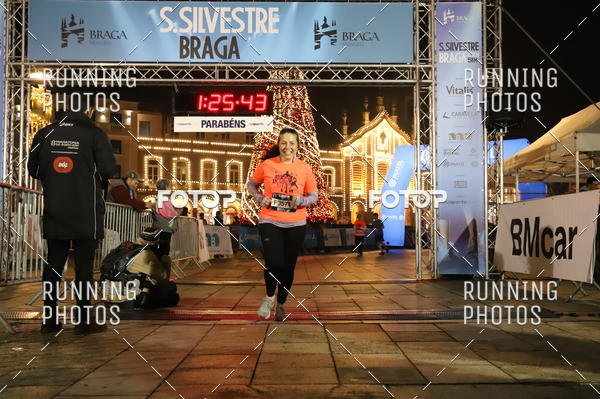 Buy your photos of the eventSao Silvestre Braga on Fotop