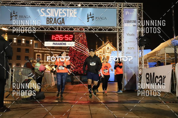 Buy your photos of the eventSao Silvestre Braga on Fotop