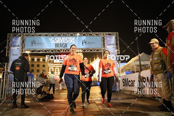 Buy your photos of the eventSao Silvestre Braga on Fotop