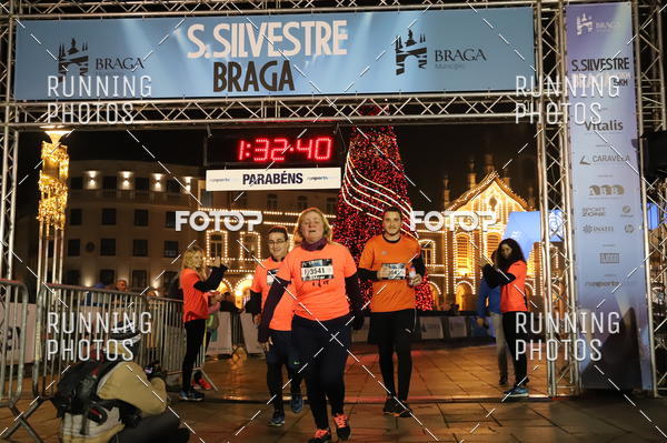 Buy your photos of the eventSao Silvestre Braga on Fotop
