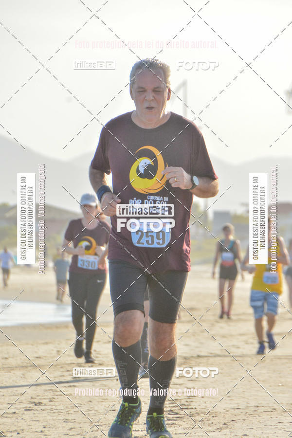 Buy your photos of the eventCorrida do Por do Sol on Fotop