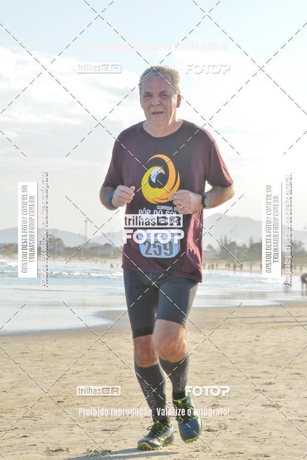 Buy your photos of the eventCorrida do Por do Sol on Fotop