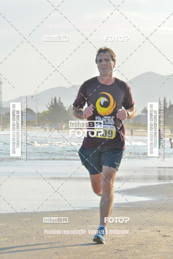 Buy your photos of the eventCorrida do Por do Sol on Fotop