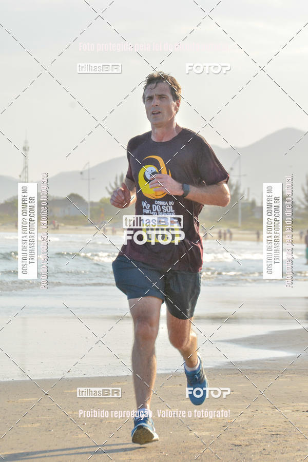 Buy your photos of the eventCorrida do Por do Sol on Fotop