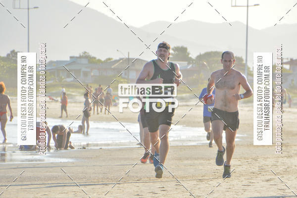 Buy your photos of the eventCorrida do Por do Sol on Fotop