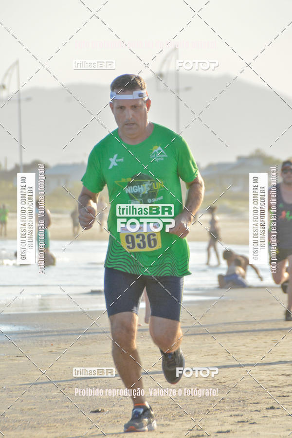 Buy your photos of the eventCorrida do Por do Sol on Fotop