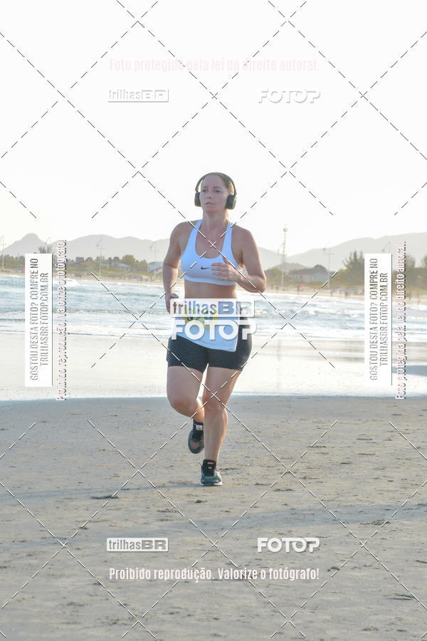 Buy your photos of the eventCorrida do Por do Sol on Fotop