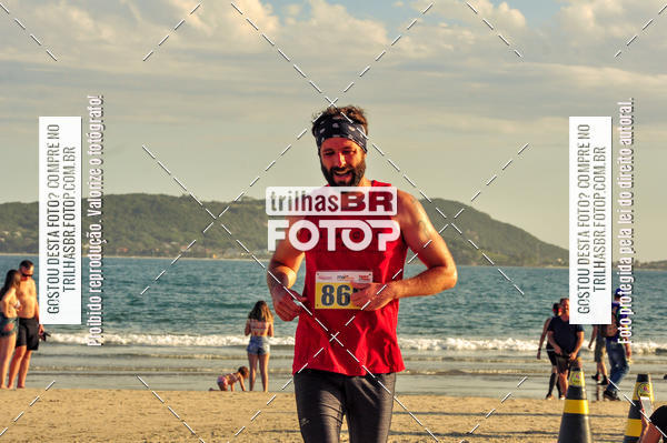 Buy your photos of the eventCorrida do Por do Sol on Fotop