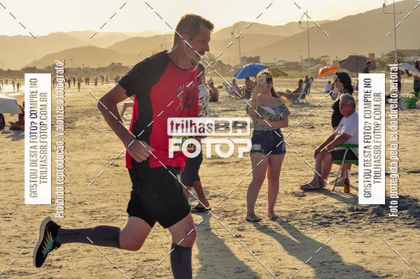 Buy your photos of the eventCorrida do Por do Sol on Fotop