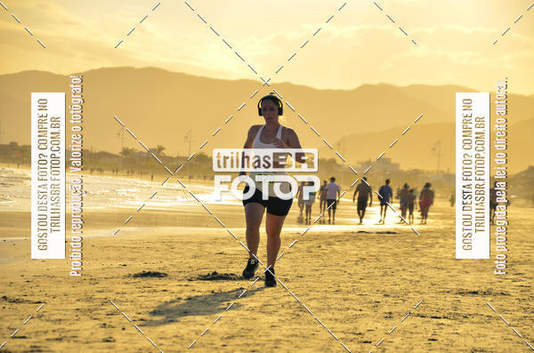 Buy your photos of the eventCorrida do Por do Sol on Fotop