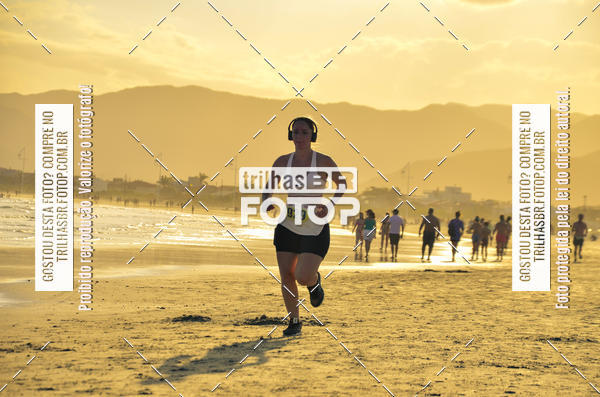 Buy your photos of the eventCorrida do Por do Sol on Fotop