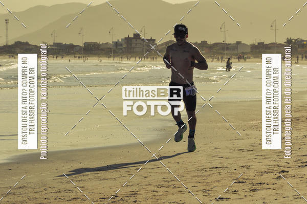 Buy your photos of the eventCorrida do Por do Sol on Fotop
