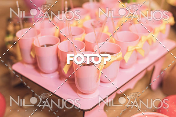 Buy your photos of the eventAniversrio de Luiza Valentina on Fotop