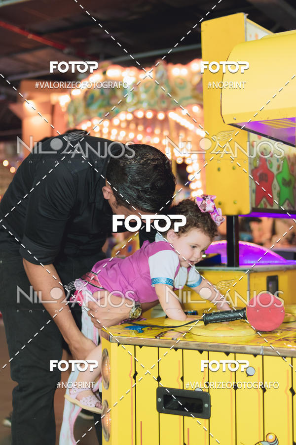 Buy your photos of the eventAniversrio de Luiza Valentina on Fotop