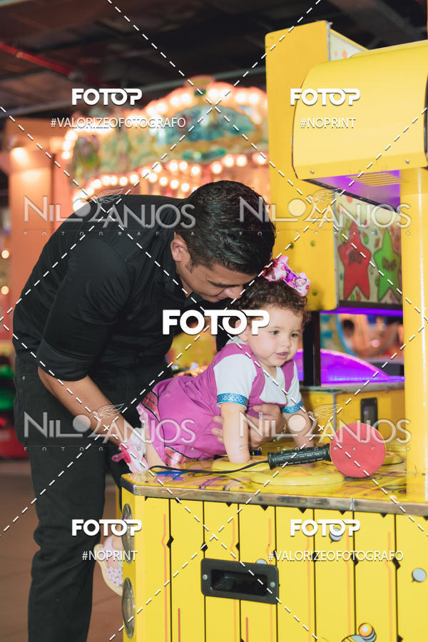 Buy your photos of the eventAniversrio de Luiza Valentina on Fotop