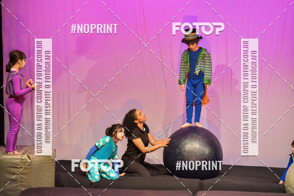 Buy your photos of the eventCabar� de Final de ano - 8/12 on Fotop