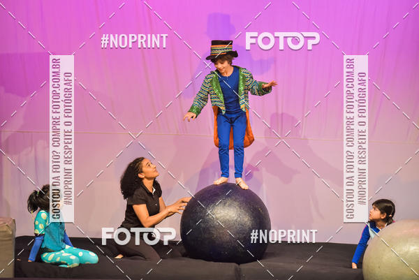 Buy your photos of the eventCabar� de Final de ano - 8/12 on Fotop