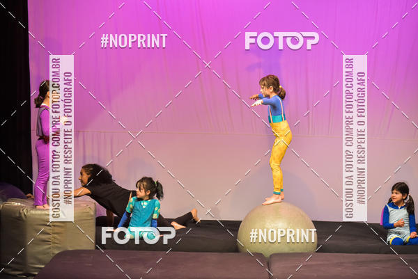 Buy your photos of the eventCabar� de Final de ano - 8/12 on Fotop