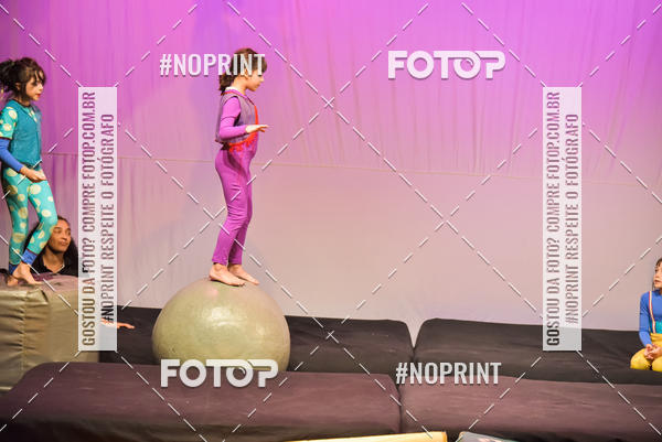 Buy your photos of the eventCabar� de Final de ano - 8/12 on Fotop