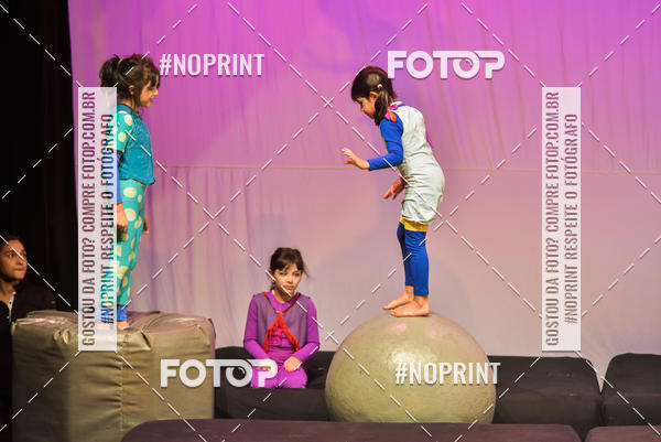 Buy your photos of the eventCabar� de Final de ano - 8/12 on Fotop