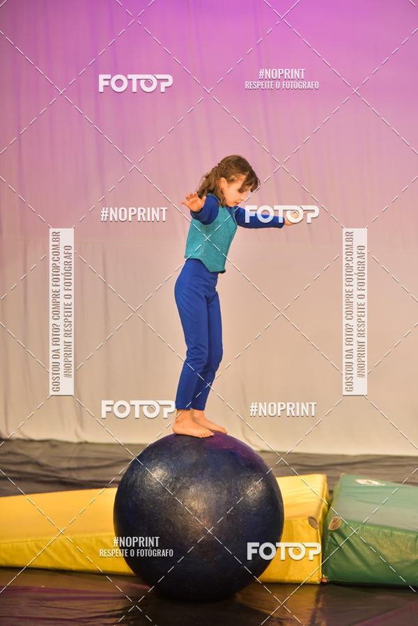 Buy your photos of the eventCabar� de Final de ano - 8/12 on Fotop