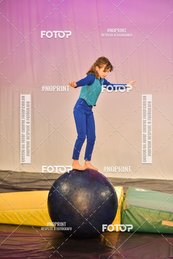 Buy your photos of the eventCabar� de Final de ano - 8/12 on Fotop