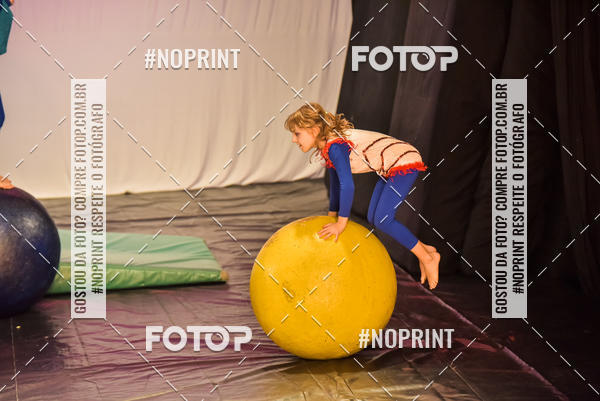 Buy your photos of the eventCabar� de Final de ano - 8/12 on Fotop