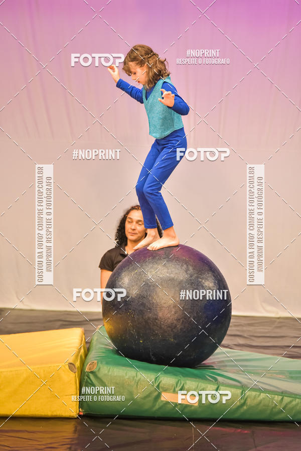 Buy your photos of the eventCabar� de Final de ano - 8/12 on Fotop