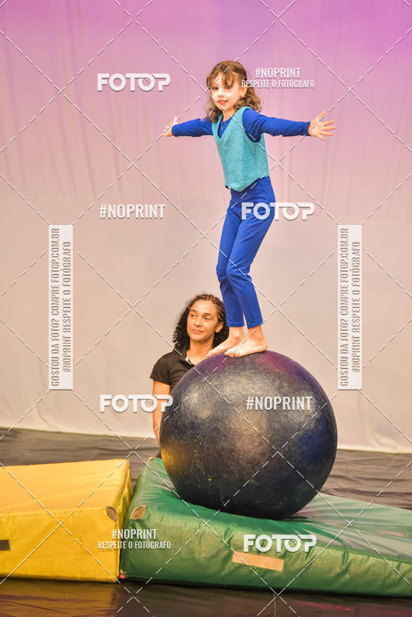 Buy your photos of the eventCabar� de Final de ano - 8/12 on Fotop