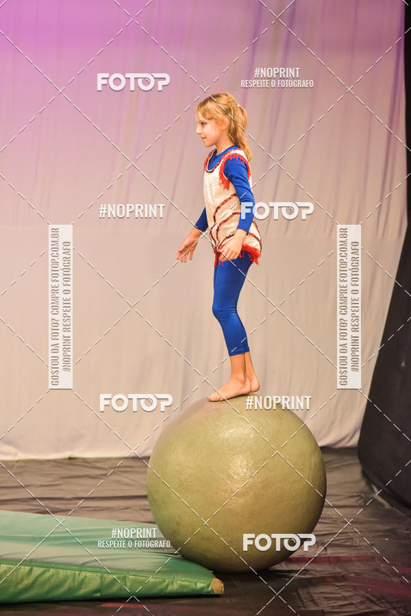 Buy your photos of the eventCabar� de Final de ano - 8/12 on Fotop