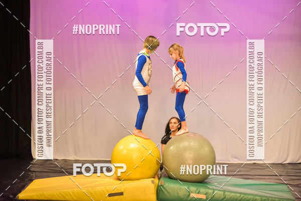 Buy your photos of the eventCabar� de Final de ano - 8/12 on Fotop