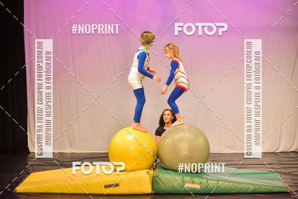 Buy your photos of the eventCabar� de Final de ano - 8/12 on Fotop