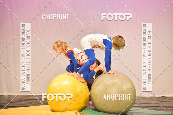 Buy your photos of the eventCabar� de Final de ano - 8/12 on Fotop