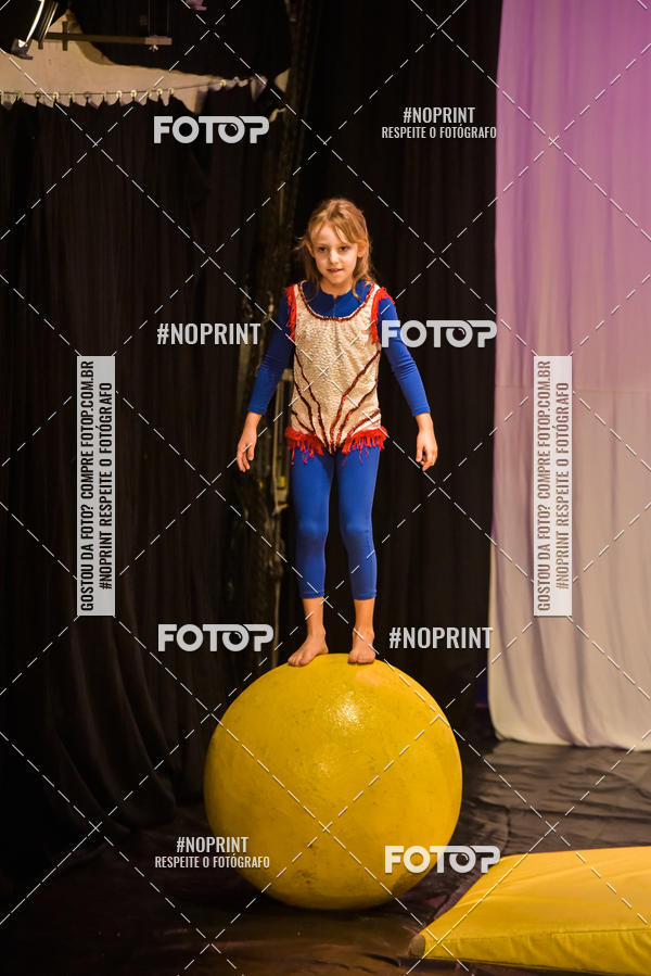 Buy your photos of the eventCabar� de Final de ano - 8/12 on Fotop