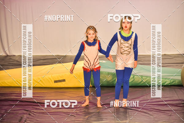 Buy your photos of the eventCabar� de Final de ano - 8/12 on Fotop