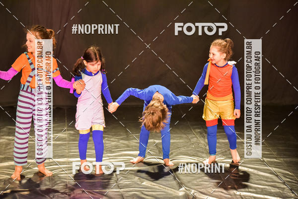 Buy your photos of the eventCabar� de Final de ano - 8/12 on Fotop