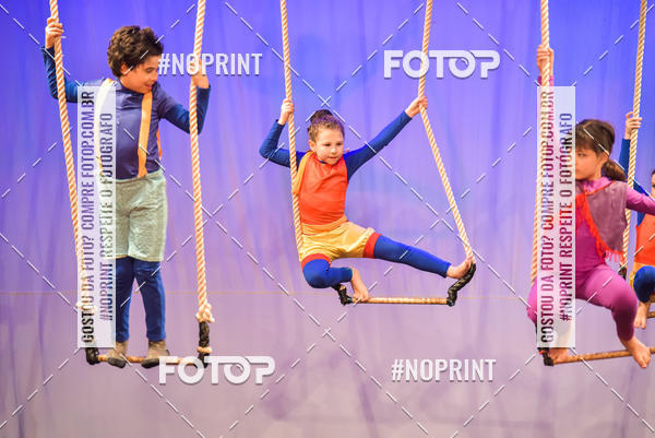 Buy your photos of the eventCabar� de Final de ano - 8/12 on Fotop