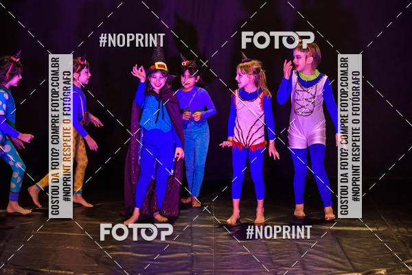 Buy your photos of the eventCabar� de Final de ano - 8/12 on Fotop