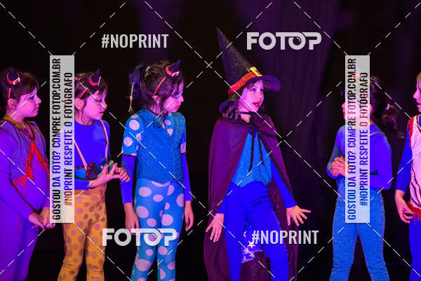 Buy your photos of the eventCabar� de Final de ano - 8/12 on Fotop