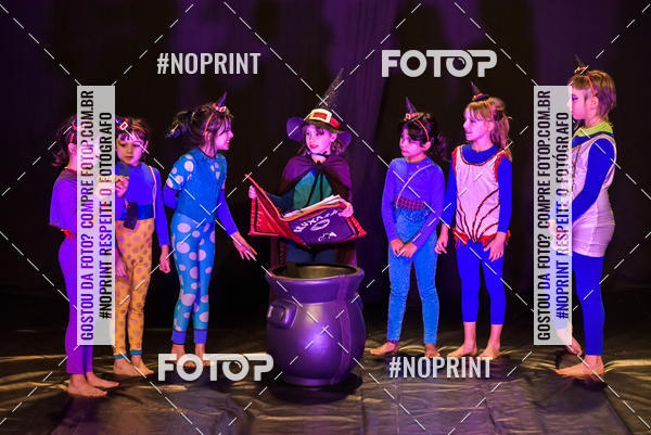 Buy your photos of the eventCabar� de Final de ano - 8/12 on Fotop