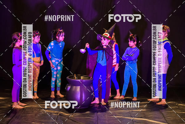 Buy your photos of the eventCabar� de Final de ano - 8/12 on Fotop